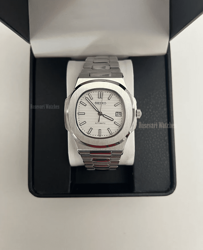 Nautilus (Silver White) Seiko NH35 automatic mod watch. A white dial watch with a silver bezel and metal link bracelet inside a black watch box.